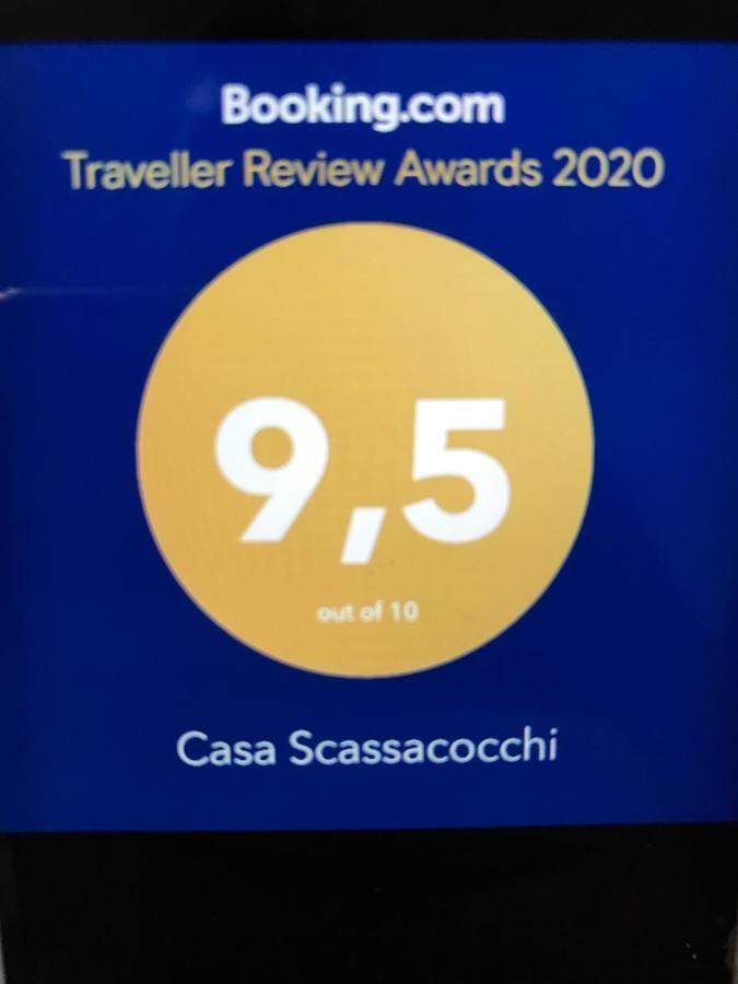 Casa Scassacocchi Apartment เนเปิลส์ ภายนอก รูปภาพ