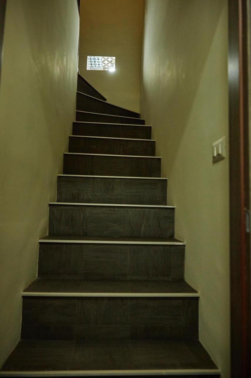 Casa Scassacocchi Apartment เนเปิลส์ ภายนอก รูปภาพ
