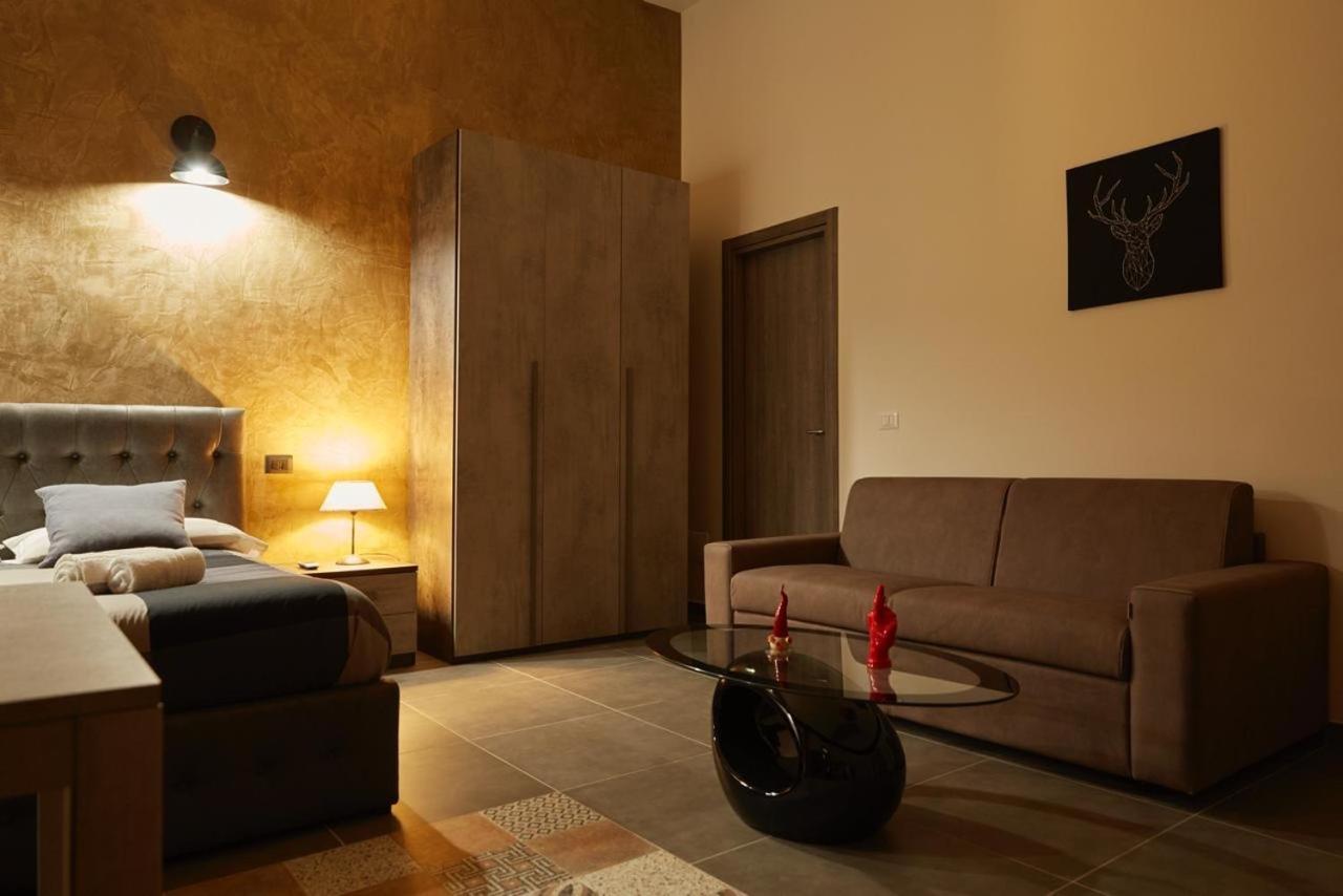 Casa Scassacocchi Apartment เนเปิลส์ ภายนอก รูปภาพ