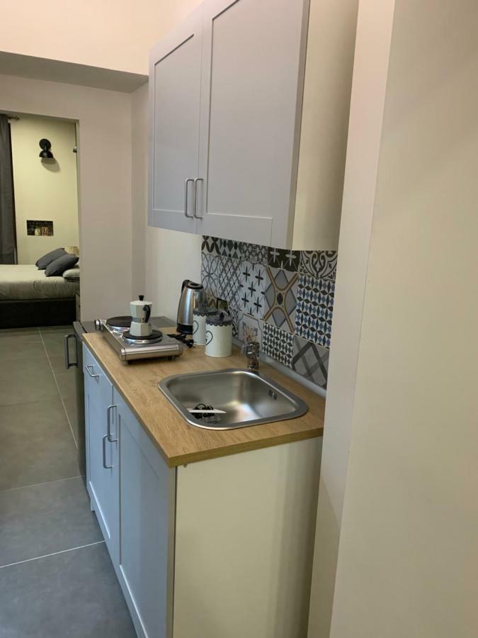 Casa Scassacocchi Apartment เนเปิลส์ ภายนอก รูปภาพ