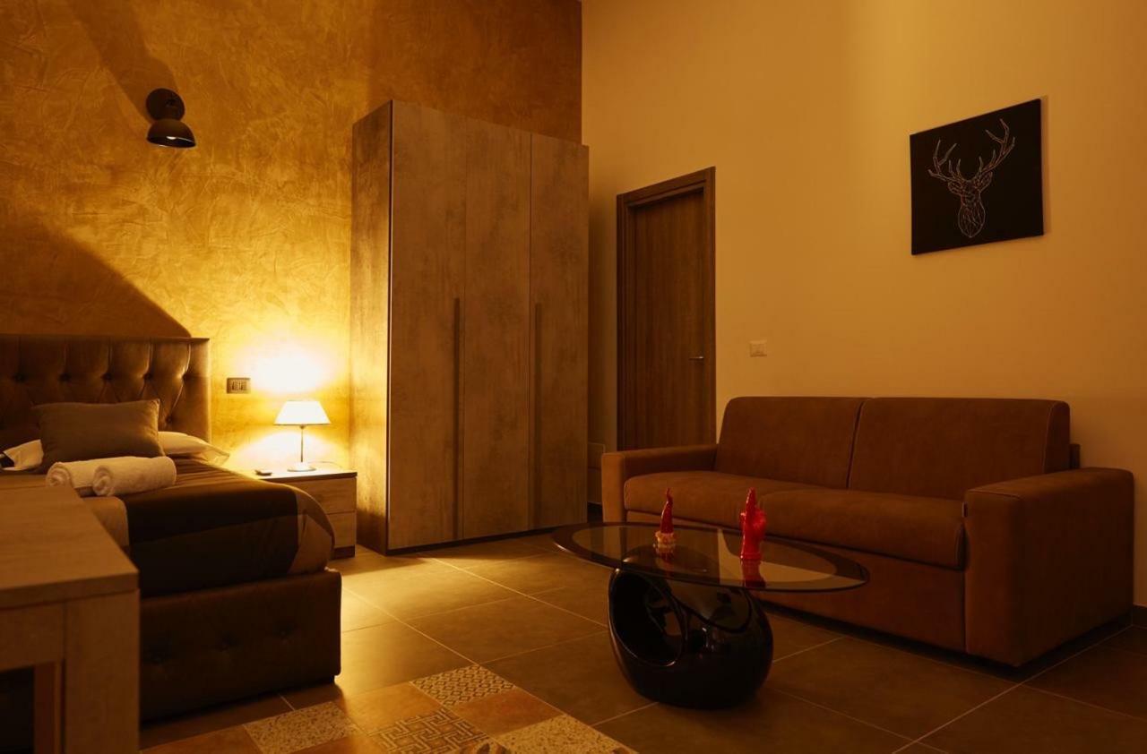 Casa Scassacocchi Apartment เนเปิลส์ ภายนอก รูปภาพ